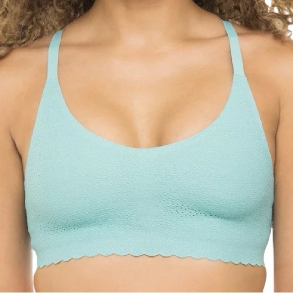 No Boundaries Wire Free Bonded Razorback Bra - Picture 2 of 9